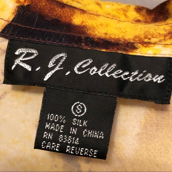 Patterned button up blouse - Picture 7 of 7